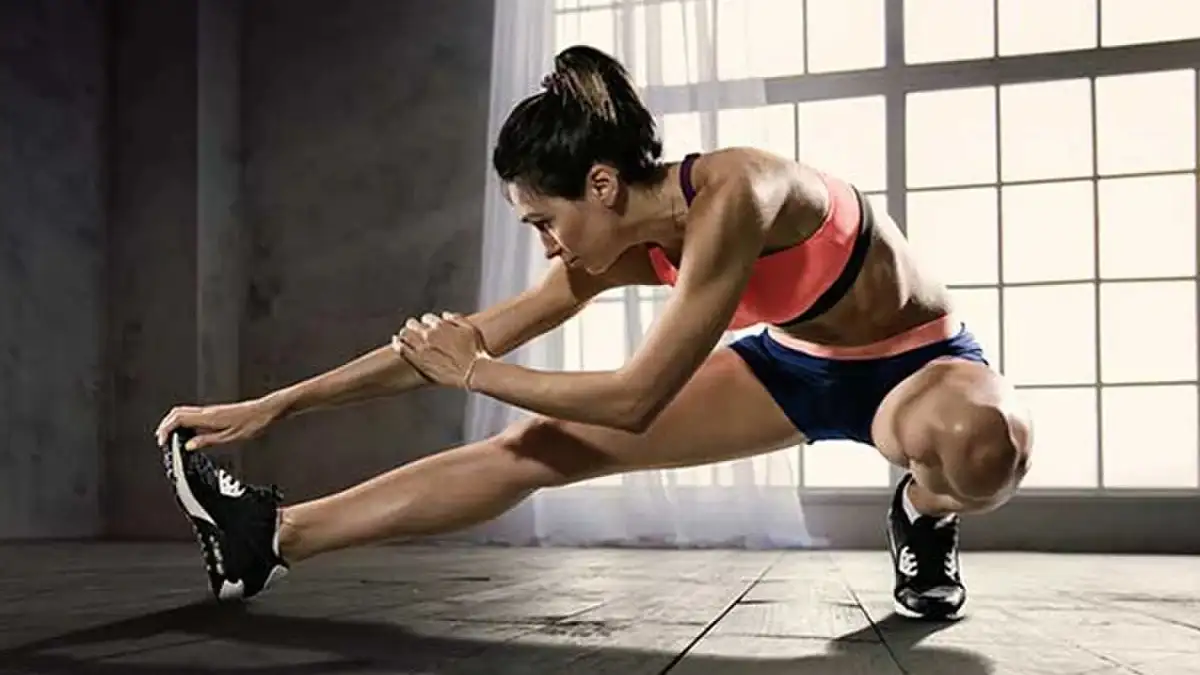 mot so bai tap khoi dong truoc khi tap gym giup lam nong co Cropped 09794a93c2